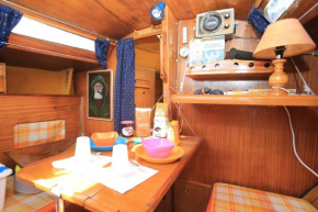 Bed on Boat